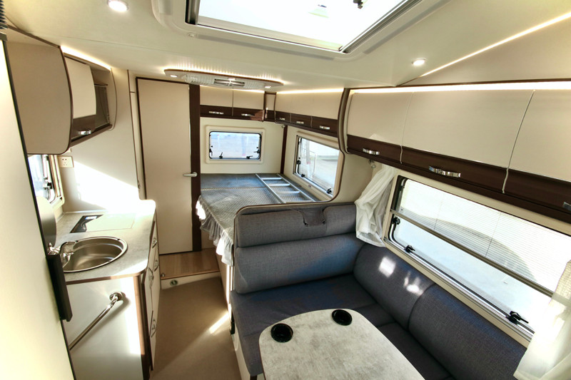 舒適、空間、安全，樣樣具備的房車(chē)
