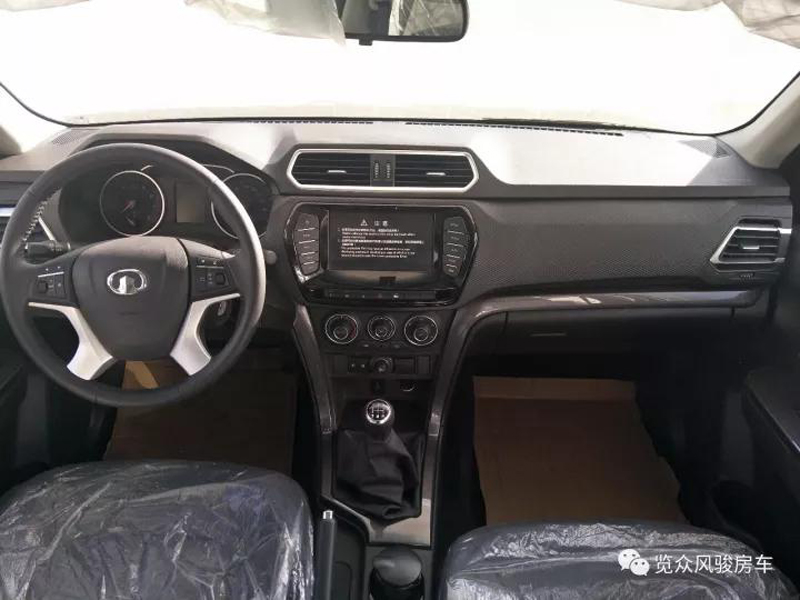 這么大的床，房車上少見，趕緊選