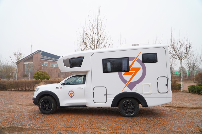 皮卡房車皮實(shí)耐用、功能齊全