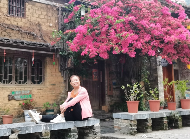 生如逆旅，一車以航：自駕游100多個城市 后半生為自己而活 58歲阿姨的逐夢之旅