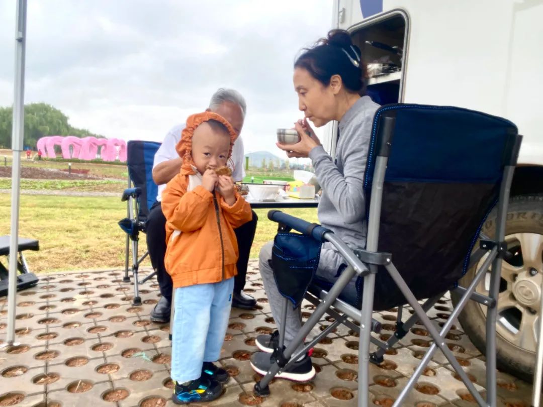 精致化露營“選手”，將吃住行融為一體，適合1~2人四季旅行